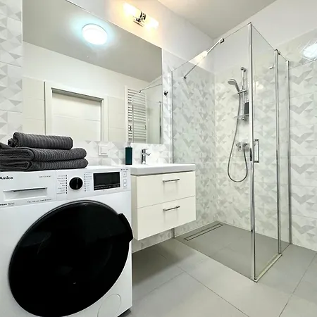 Apartment K22 Komputerowa 7 Chopin Airport *