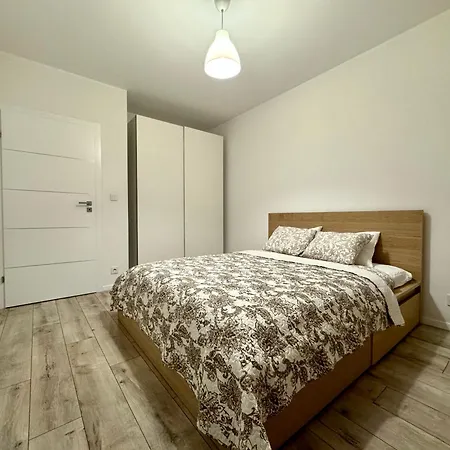 K22 Komputerowa 7 Chopin Airport